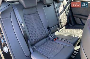 Внедорожник / Кроссовер Audi RS Q8 2025 в 