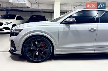 Внедорожник / Кроссовер Audi RS Q8 2023 в 