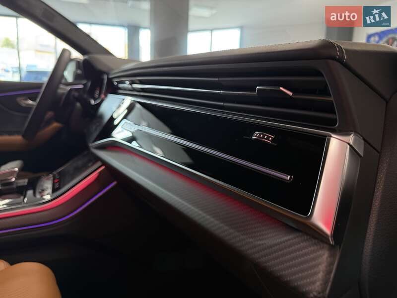 Внедорожник / Кроссовер Audi RS Q8 2024 в Тернополе
