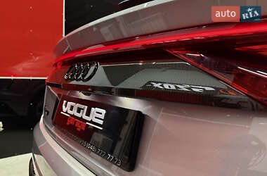 Внедорожник / Кроссовер Audi RS Q8 2021 в 
