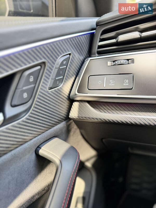 Внедорожник / Кроссовер Audi RS Q8 2023 в Киеве