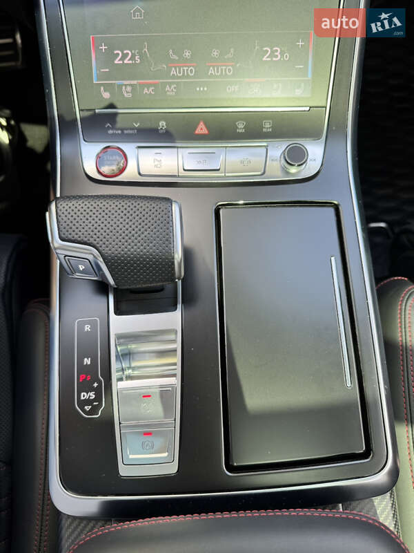 Внедорожник / Кроссовер Audi RS Q8 2023 в Киеве