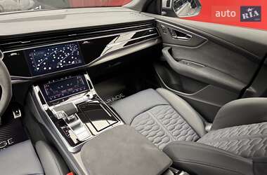 Внедорожник / Кроссовер Audi RS Q8 2025 в 