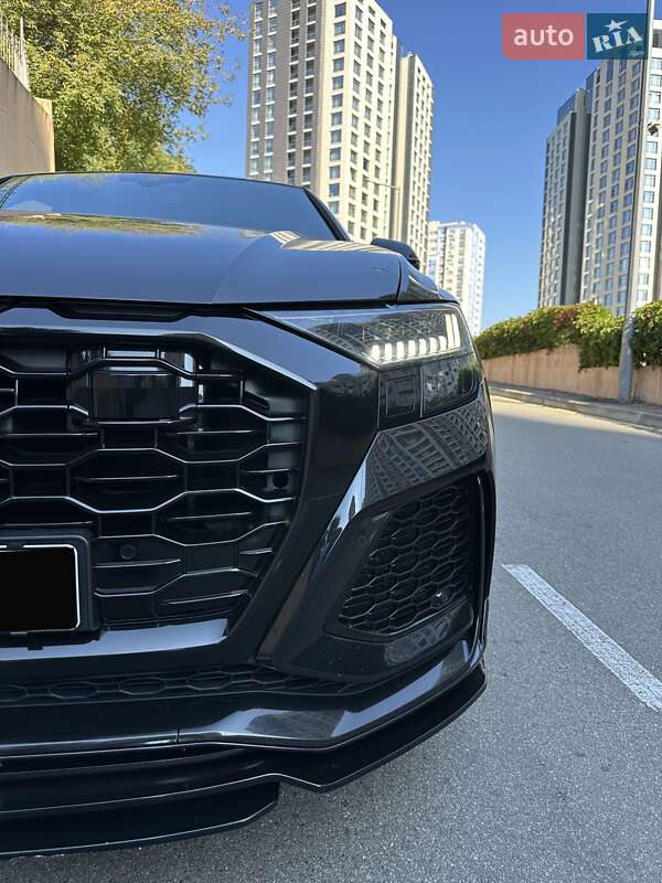 Внедорожник / Кроссовер Audi RS Q8 2021 в Киеве