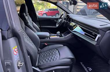 Внедорожник / Кроссовер Audi RS Q8 2023 в 