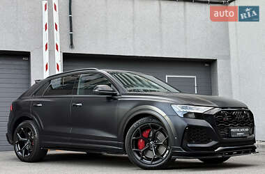 Внедорожник / Кроссовер Audi RS Q8 2020 в 