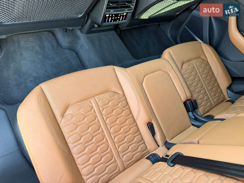 Позашляховик / Кросовер Audi RS Q8 2021 в Києві
