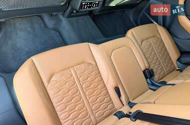 Позашляховик / Кросовер Audi RS Q8 2021 в 