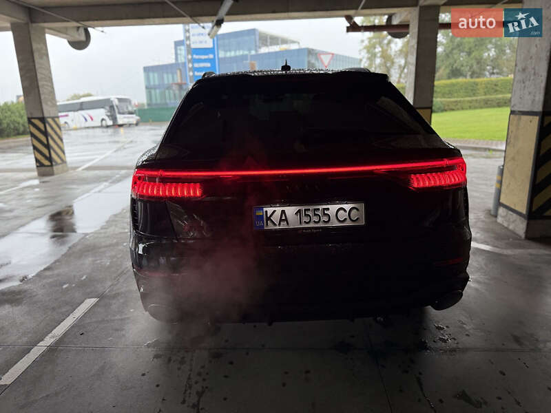 Позашляховик / Кросовер Audi RS Q8 2021 в Києві