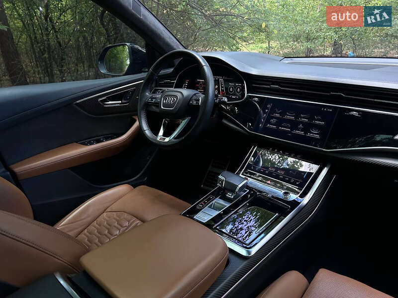 Позашляховик / Кросовер Audi RS Q8 2021 в Києві