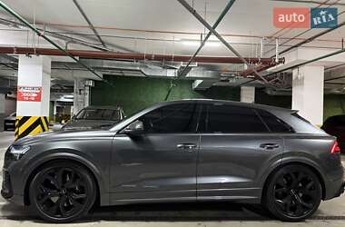 Позашляховик / Кросовер Audi RS Q8 2020 в 