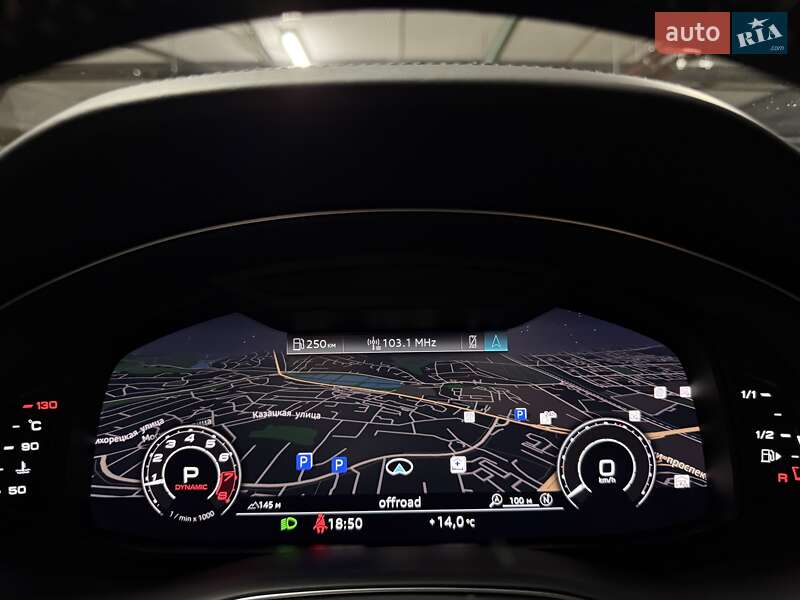 Позашляховик / Кросовер Audi RS Q8 2020 в Києві
