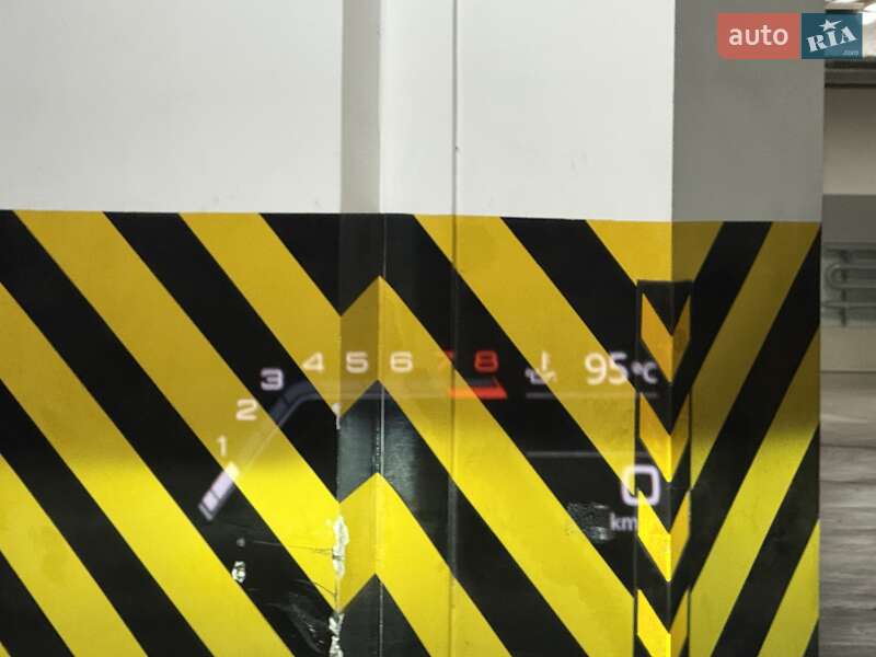 Позашляховик / Кросовер Audi RS Q8 2020 в Києві
