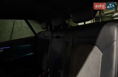 Позашляховик / Кросовер Audi RS Q8 2020 в 