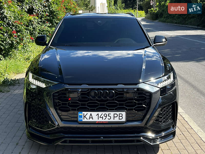 Внедорожник / Кроссовер Audi RS Q8 2023 в Киеве