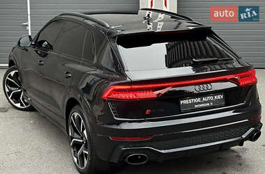 Внедорожник / Кроссовер Audi RS Q8 2020 в 