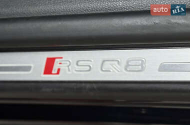 Внедорожник / Кроссовер Audi RS Q8 2020 в 