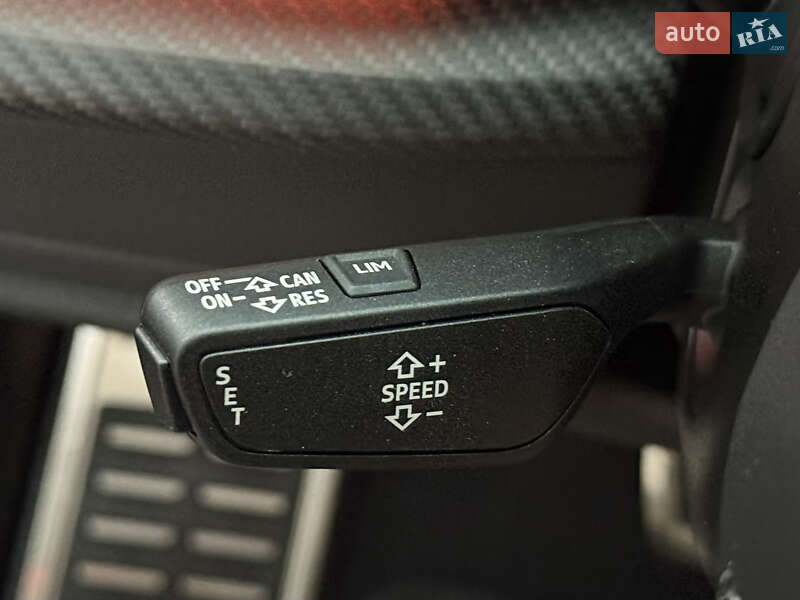 Позашляховик / Кросовер Audi RS Q8 2020 в Києві