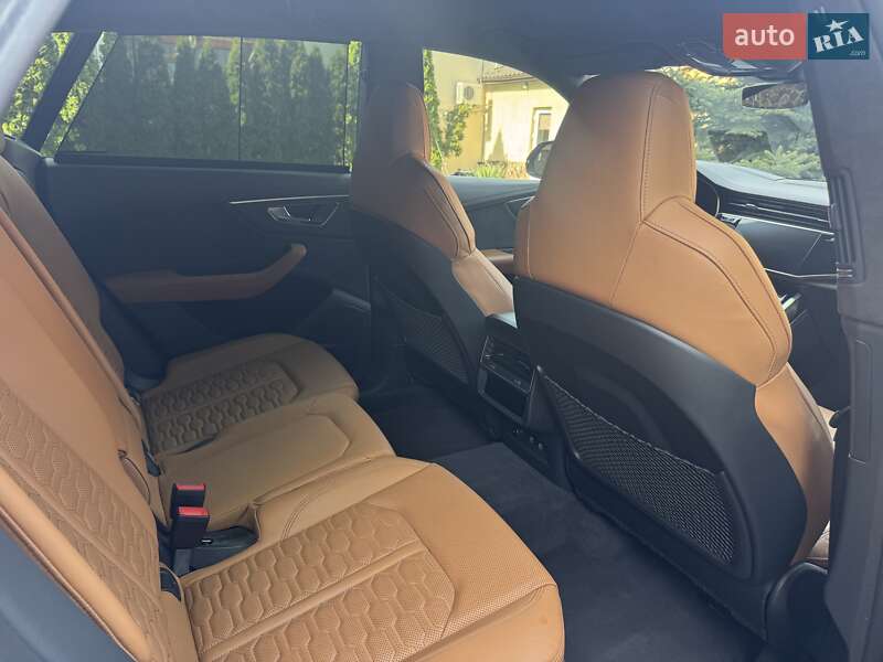 Внедорожник / Кроссовер Audi RS Q8 2020 в Киеве