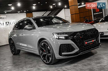 Позашляховик / Кросовер Audi RS Q8 2023 в 