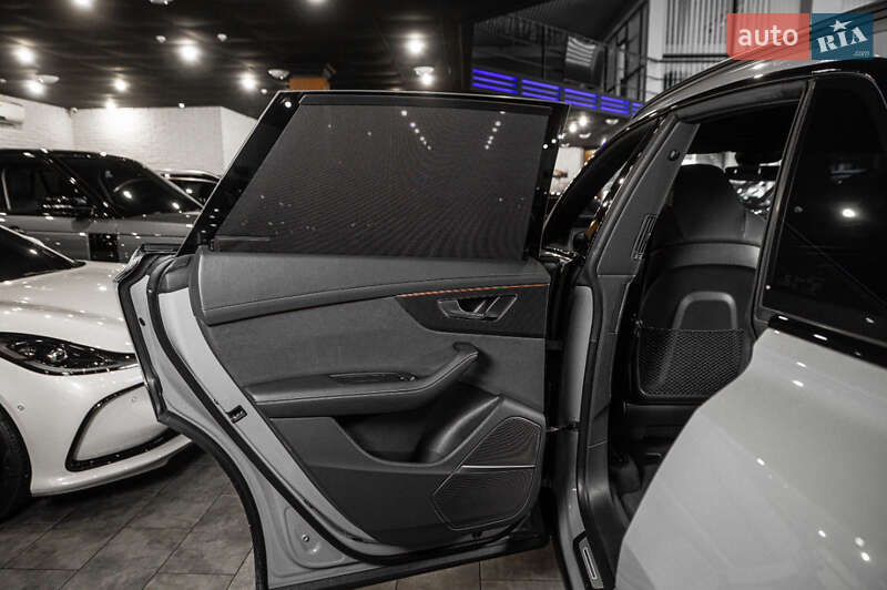 Позашляховик / Кросовер Audi RS Q8 2023 в Одесі