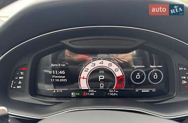 Позашляховик / Кросовер Audi RS Q8 2025 в 