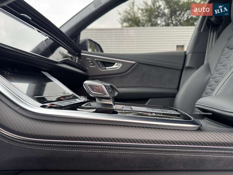 Внедорожник / Кроссовер Audi RS Q8 2025 в Одессе фото 26 Внедорожник / Кроссовер Audi RS Q8 2025 в Одессе