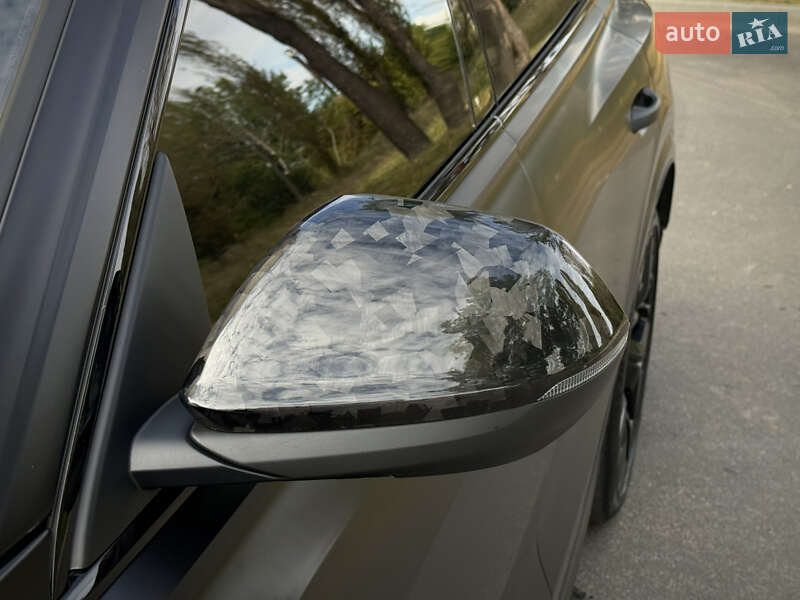 Внедорожник / Кроссовер Audi RS Q8 2021 в Чернигове