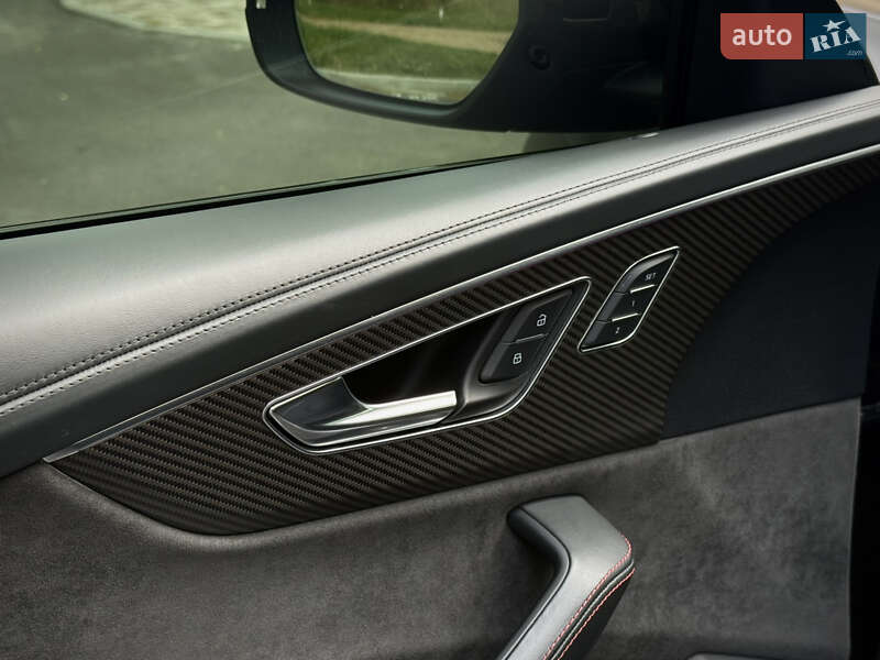 Внедорожник / Кроссовер Audi RS Q8 2021 в Чернигове