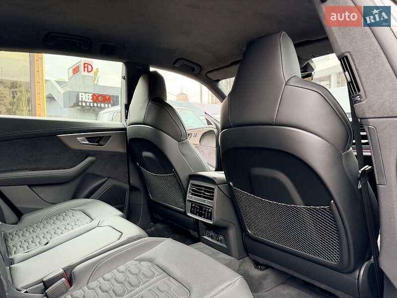 Внедорожник / Кроссовер Audi RS Q8 2025 в Киеве фото 25 Внедорожник / Кроссовер Audi RS Q8 2025 в Киеве