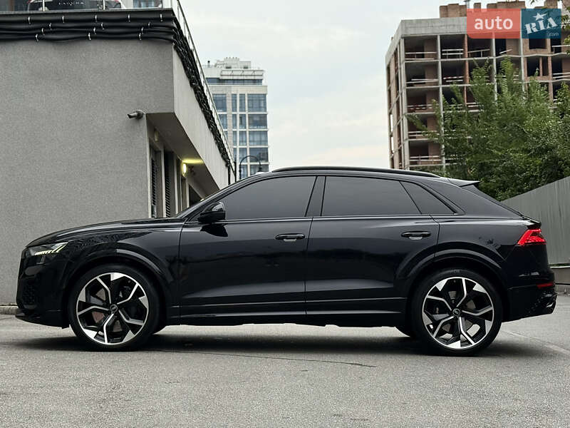 Внедорожник / Кроссовер Audi RS Q8 2020 в Киеве фото 23 Внедорожник / Кроссовер Audi RS Q8 2020 в Киеве
