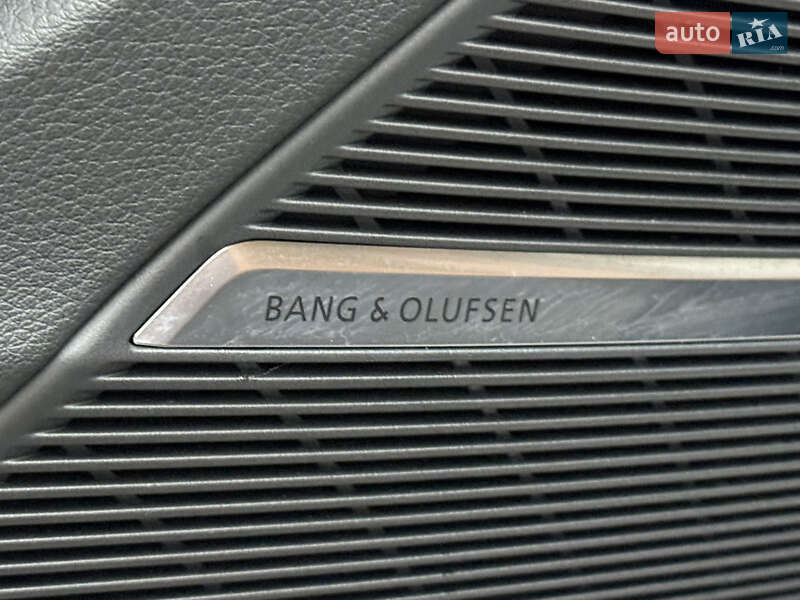 Внедорожник / Кроссовер Audi RS Q8 2020 в Киеве фото 59 Внедорожник / Кроссовер Audi RS Q8 2020 в Киеве