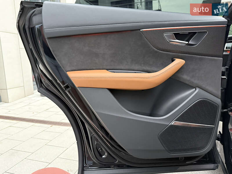 Внедорожник / Кроссовер Audi RS Q8 2020 в Киеве фото 63 Внедорожник / Кроссовер Audi RS Q8 2020 в Киеве