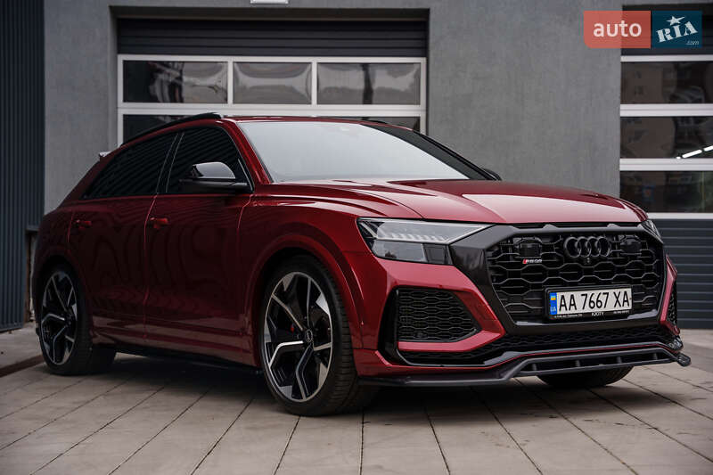 Внедорожник / Кроссовер Audi RS Q8 2020 в Киеве