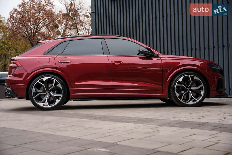 Внедорожник / Кроссовер Audi RS Q8 2020 в Киеве