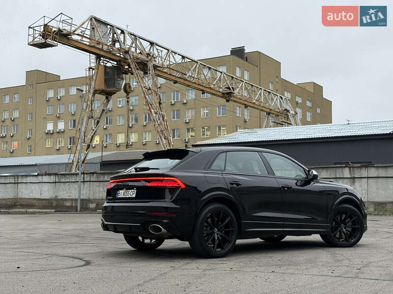 Внедорожник / Кроссовер Audi RS Q8 2020 в Киеве