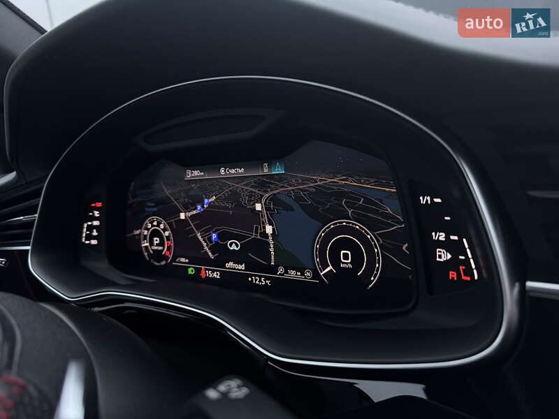 Внедорожник / Кроссовер Audi RS Q8 2020 в Киеве