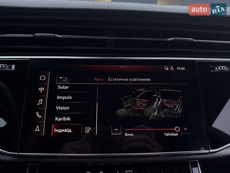 Внедорожник / Кроссовер Audi RS Q8 2020 в Киеве