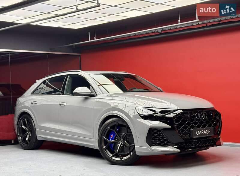 Позашляховик / Кросовер Audi RS Q8 2025 в Києві