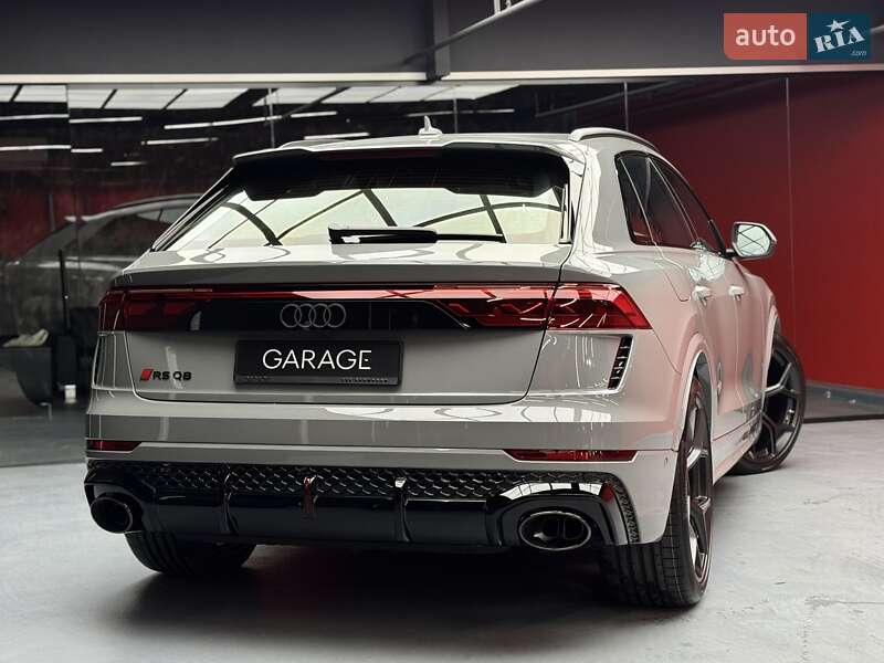 Позашляховик / Кросовер Audi RS Q8 2025 в Києві