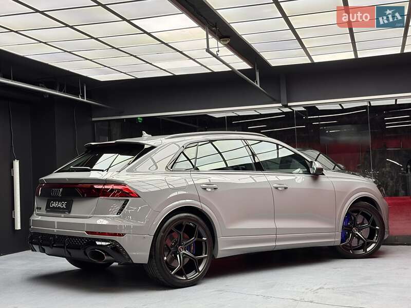 Позашляховик / Кросовер Audi RS Q8 2025 в Києві
