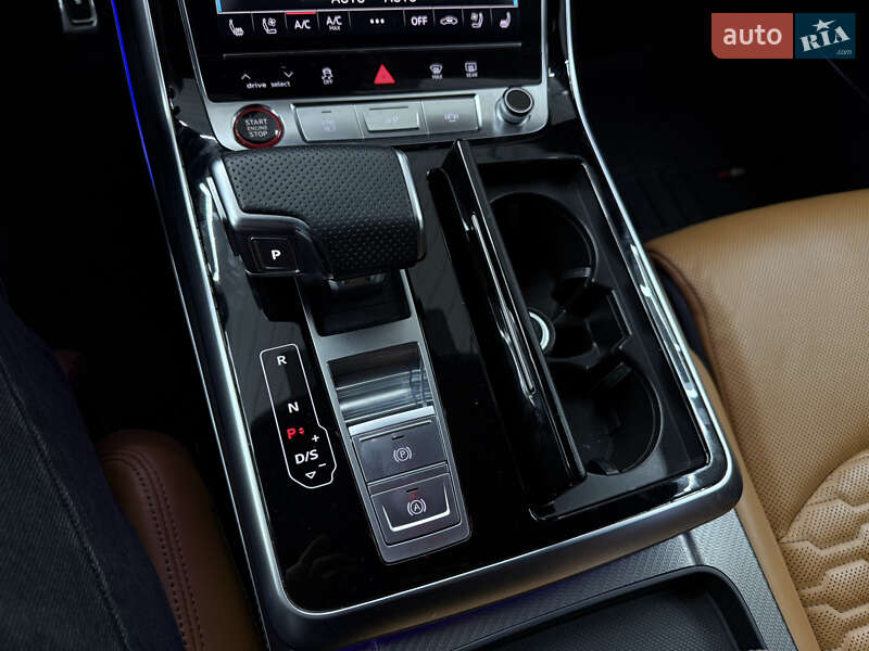 Внедорожник / Кроссовер Audi RS Q8 2022 в Киеве фото 25 Внедорожник / Кроссовер Audi RS Q8 2022 в Киеве