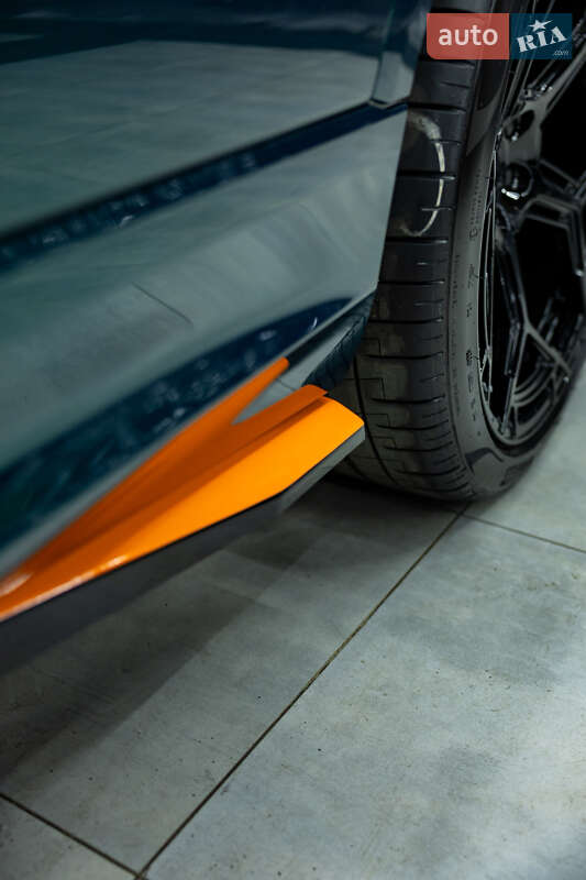 Позашляховик / Кросовер Audi RS Q8 2025 в Дніпрі фото 8 Позашляховик / Кросовер Audi RS Q8 2025 в Дніпрі