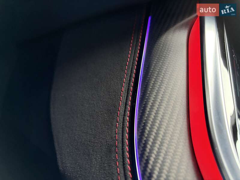 Внедорожник / Кроссовер Audi RS Q8 2023 в Киеве фото 35 Внедорожник / Кроссовер Audi RS Q8 2023 в Киеве