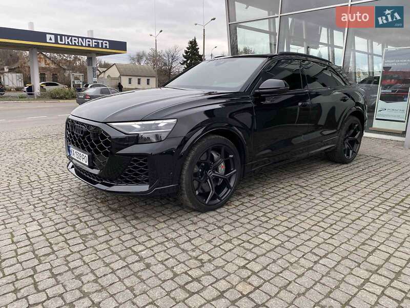 Audi RS Q8 2025