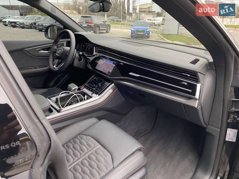 Внедорожник / Кроссовер Audi RS Q8 2025 в Днепре фото 34 Внедорожник / Кроссовер Audi RS Q8 2025 в Днепре