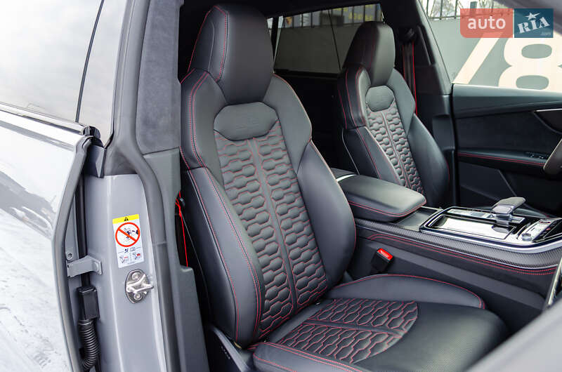 Внедорожник / Кроссовер Audi RS Q8 2023 в Киеве