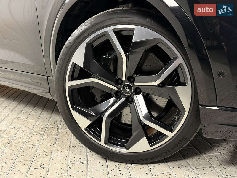 Внедорожник / Кроссовер Audi RS Q8 2023 в Киеве