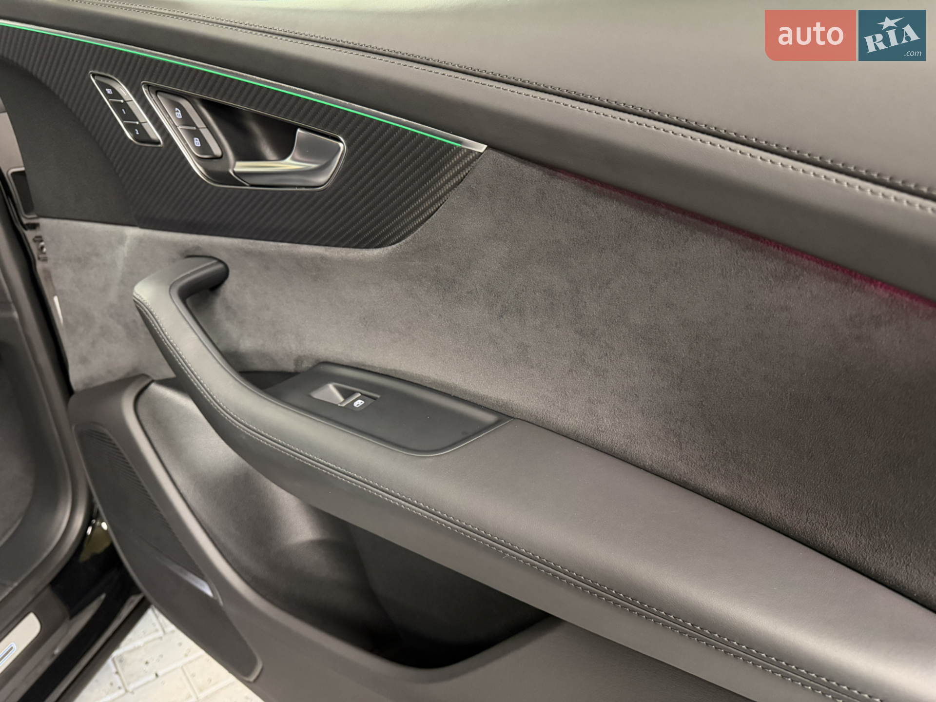 2023 Audi RS Q8 - мініатюра 36