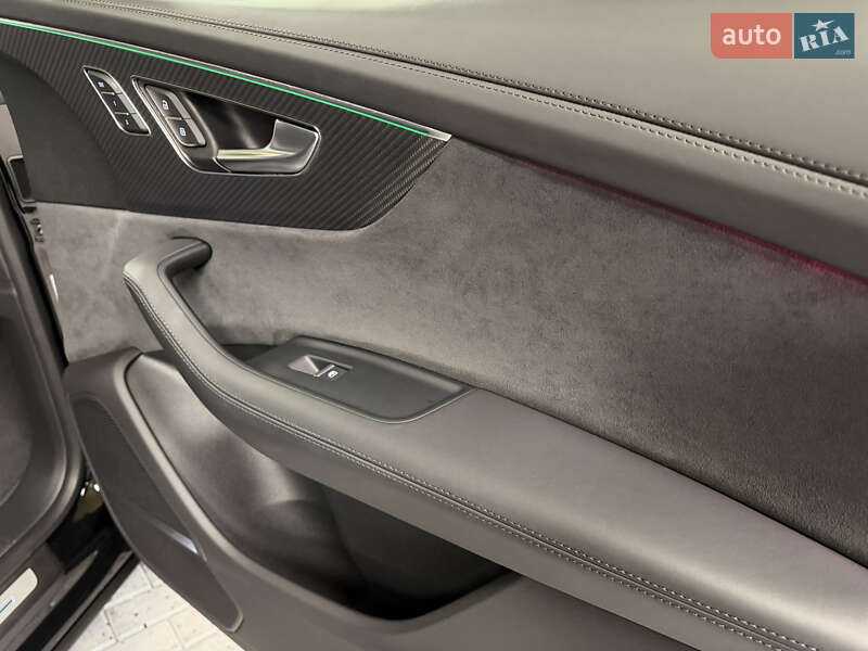 Внедорожник / Кроссовер Audi RS Q8 2023 в Киеве